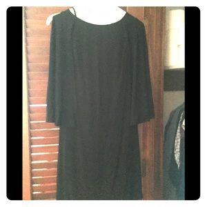 Size Chin dress with cape